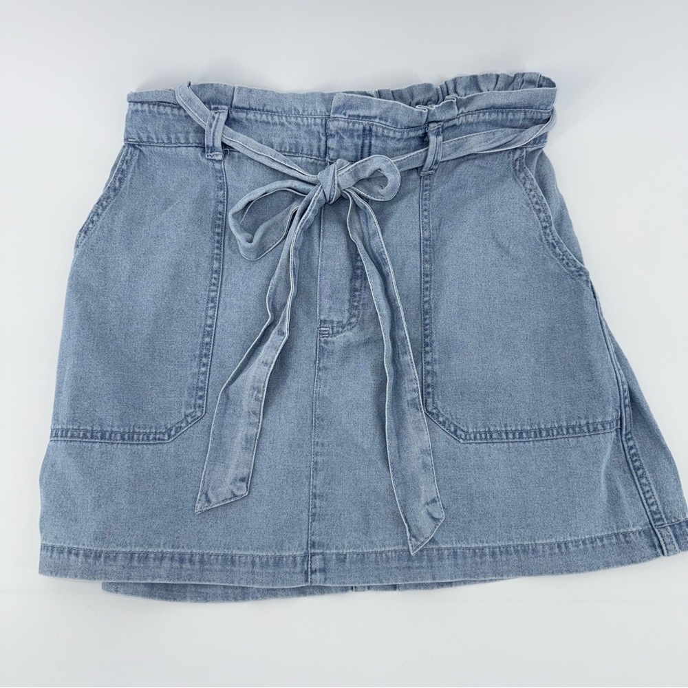 American Eagle Denim Light Blue Women's Skirt with Tie Bow